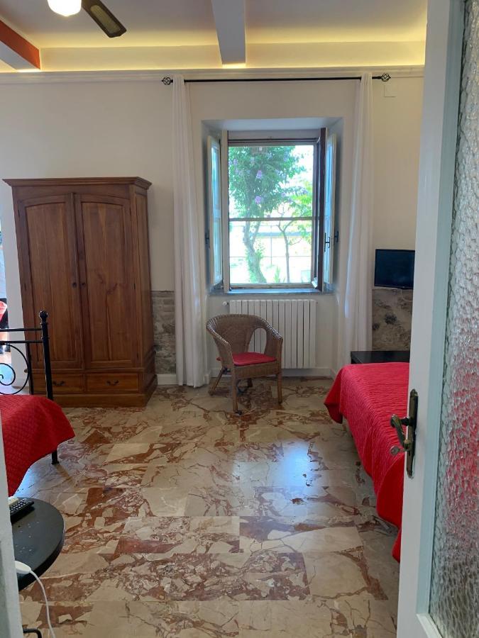 B&B Villa Delle Rondini Vibo Valentia Marina Kültér fotó